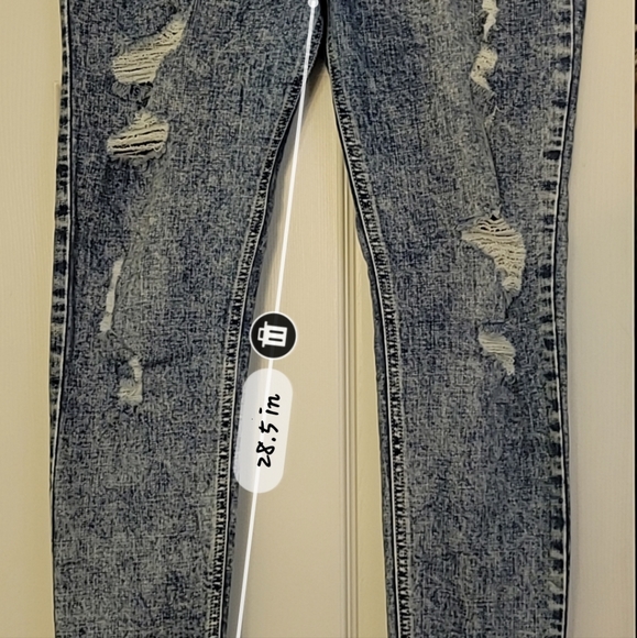 Hollister acid washed jeans - Picture 8 of 9